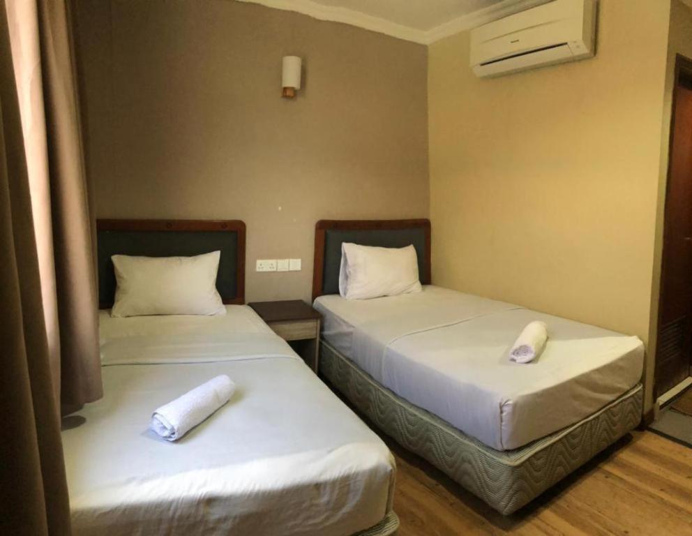 Hotel Perdana Lawas Extérieur photo